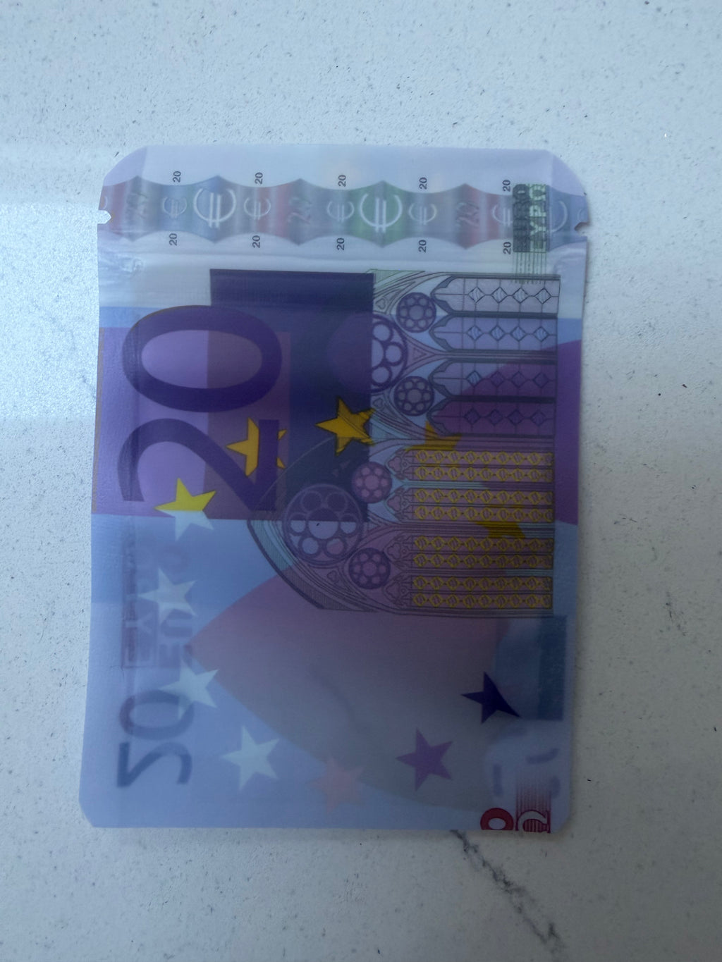 €20 Holographic Packs – 20 Pack